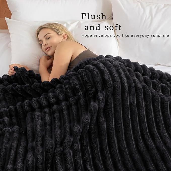 Exclusivo Mezcla Fleece Throw Blanket - Image 2