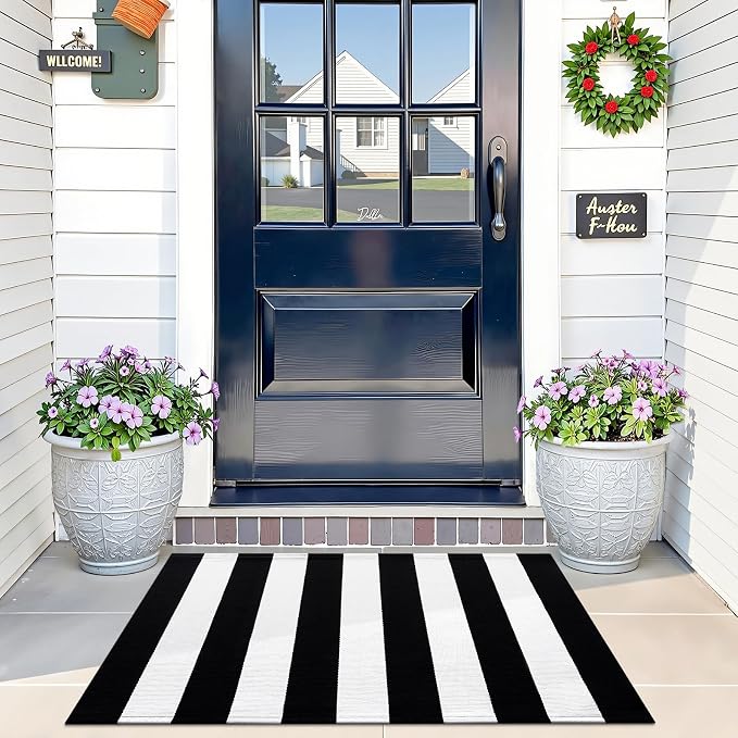 OLANLY Black and White Striped Rug 2' x 3' – Washable Cotton Indoor Outdoor by OLANLY