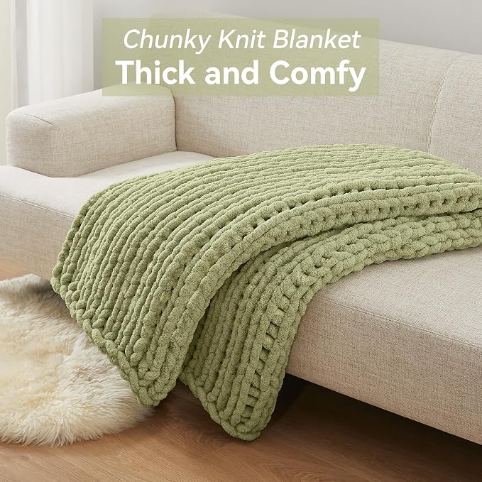 Negwoo Chunky Knit Throw Blanket, Handmade Light Green Crochet Big Thick Blanket - Image 7