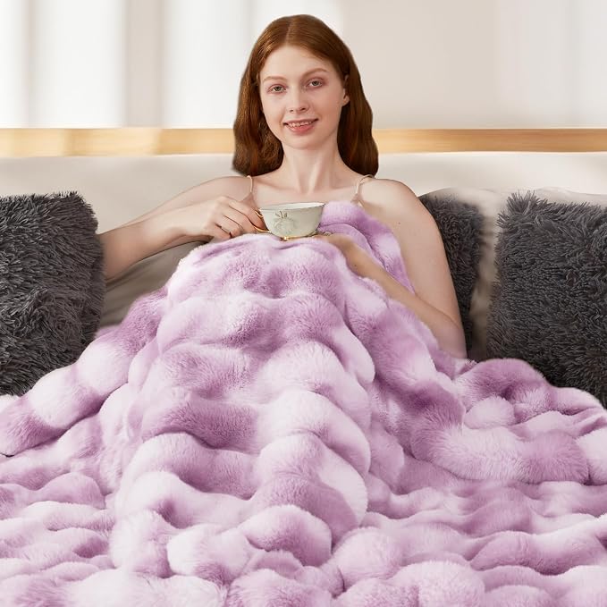 Touchat Luxury 1000GSM Faux Rabbit Fur Throw Blanket - Image 6