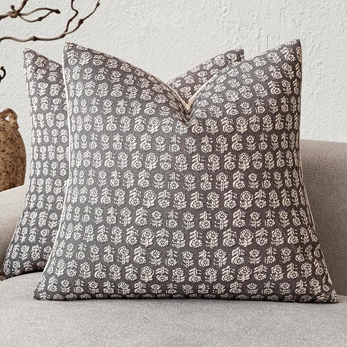 Foindtower Set of 2 Decorative Vintage Floral Print Throw Pillow Covers Neutral by Foindtower