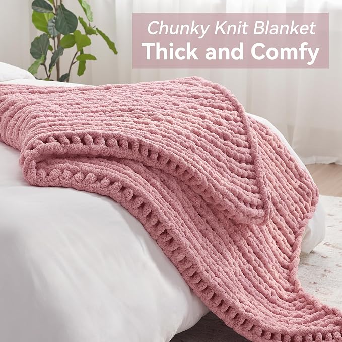 Negwoo Chunky Knit Throw Blanket, Handmade Light Pink Crochet Big Thick Blanket - Image 5