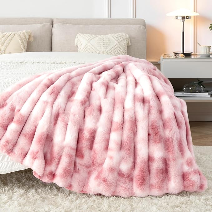 Touchat Luxury Faux Rabbit Fur Twin Blanket - Image 4