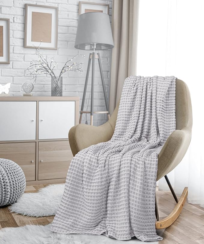 Utopia Bedding Silver 100% Cotton Waffle Blanket 300 GSM Soft Lightweight - Image 8