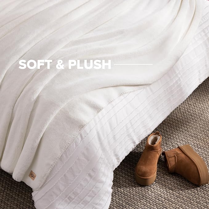 UGG Whitecap Full/Queen Blanket, Fleece Fluffy Blanket - Image 6