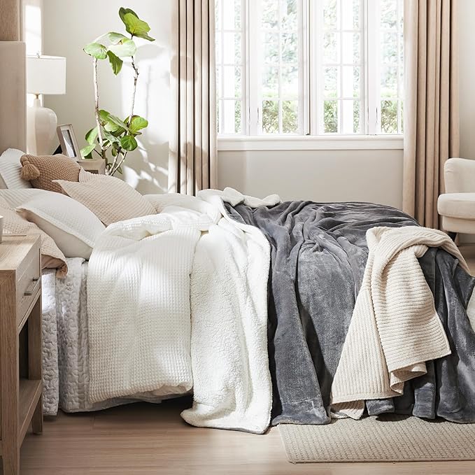 Bedsure GentleSoft Sherpa Fleece King Blankets - Image 9