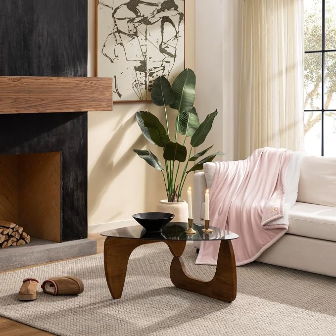 UGG Bliss Throw Blanket Plush Soft Fleece Fluffy Blankets - Image 2