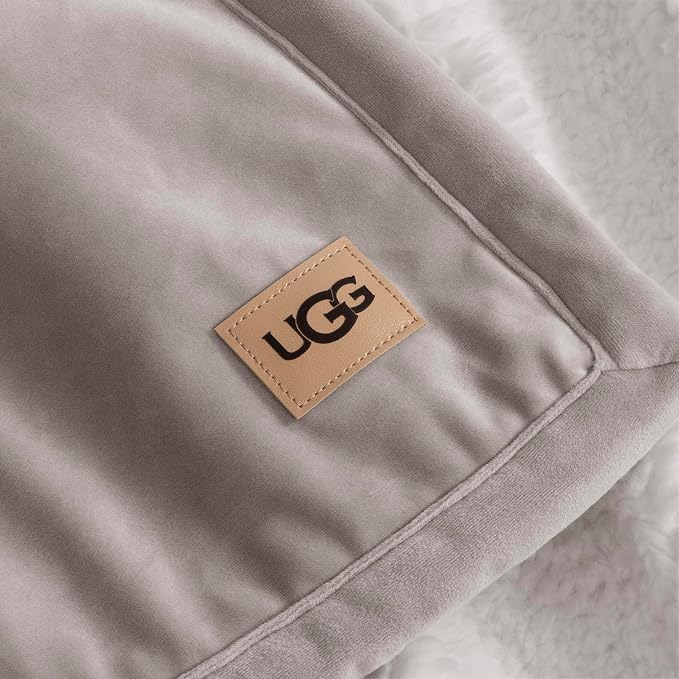 UGG Bliss Throw Blanket Plush Soft Fleece Fluffy Blankets - Image 5