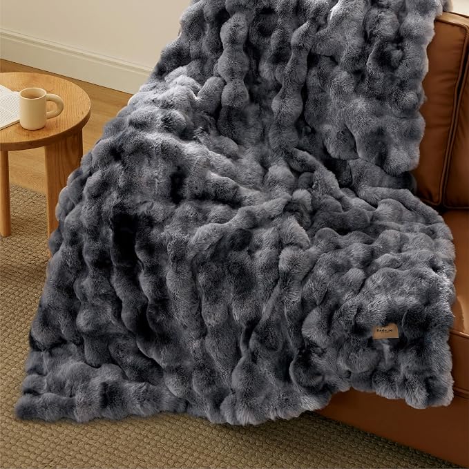 Bedsure GentleSoft Fluffy Fuzzy Twin Blanket, Soft Cozy Fleece Faux Fur Blanket - Image 4