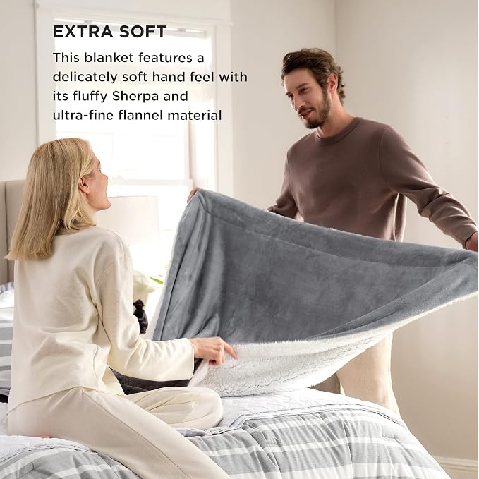 Bedsure GentleSoft Sherpa Fleece Throw Blanket - Image 4