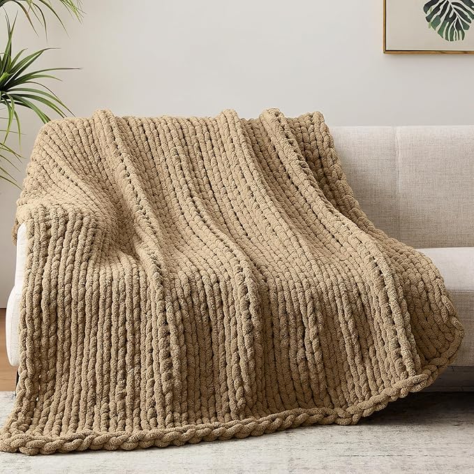 Negwoo Chunky Knit Throw Blanket, Handmade Light Brown Crochet Big Thick Blanket - Image 5