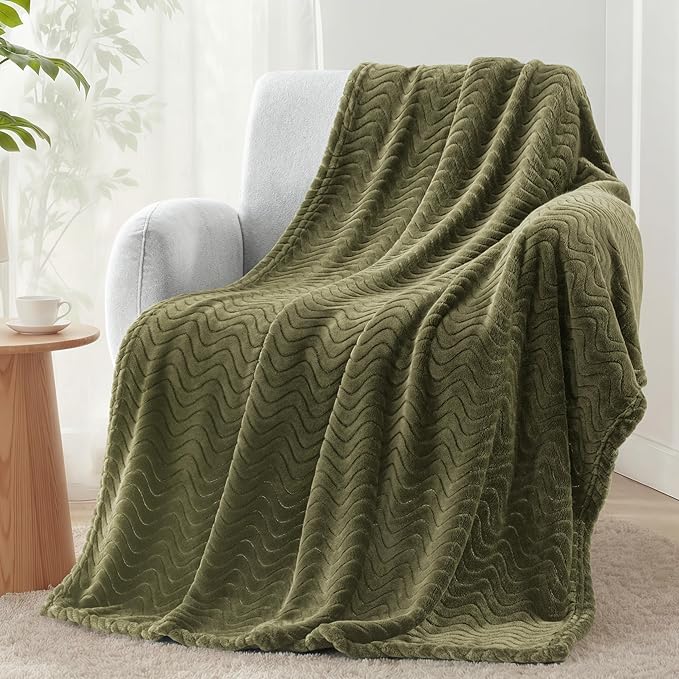 Exclusivo Mezcla Fleece Throw Blanket by ExclusivoMezcla