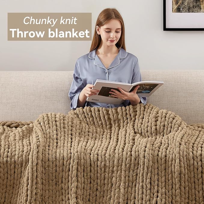 Negwoo Chunky Knit Throw Blanket, Handmade Light Brown Crochet Big Thick Blanket - Image 4
