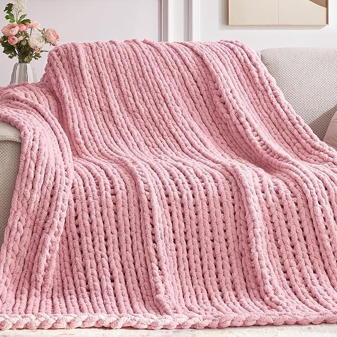 Negwoo Chunky Knit Throw Blanket, Handmade Light Pink Crochet Big Thick Blanket by Unknown