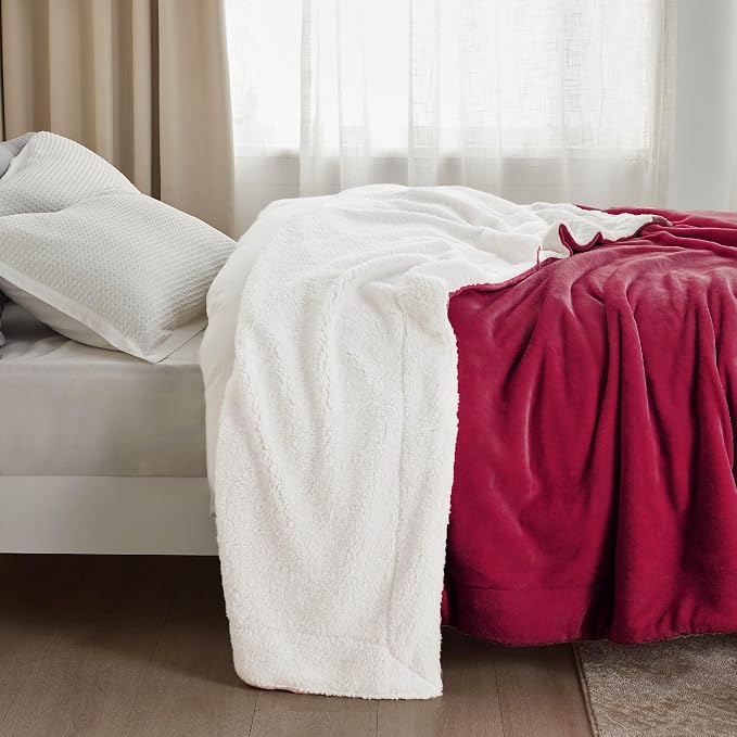 Bedsure GentleSoft Sherpa Fleece Twin Size Blanket - Image 9