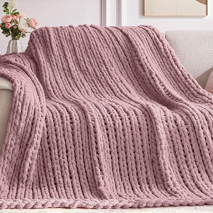 Negwoo Chunky Knit Throw Blanket, Handmade Muted Pink Crochet Big Thick Blanket - Image 5