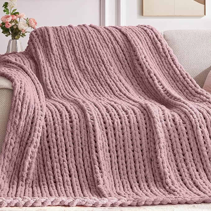 Negwoo Chunky Knit Throw Blanket, Handmade Muted Pink Crochet Big Thick Blanket - Image 5