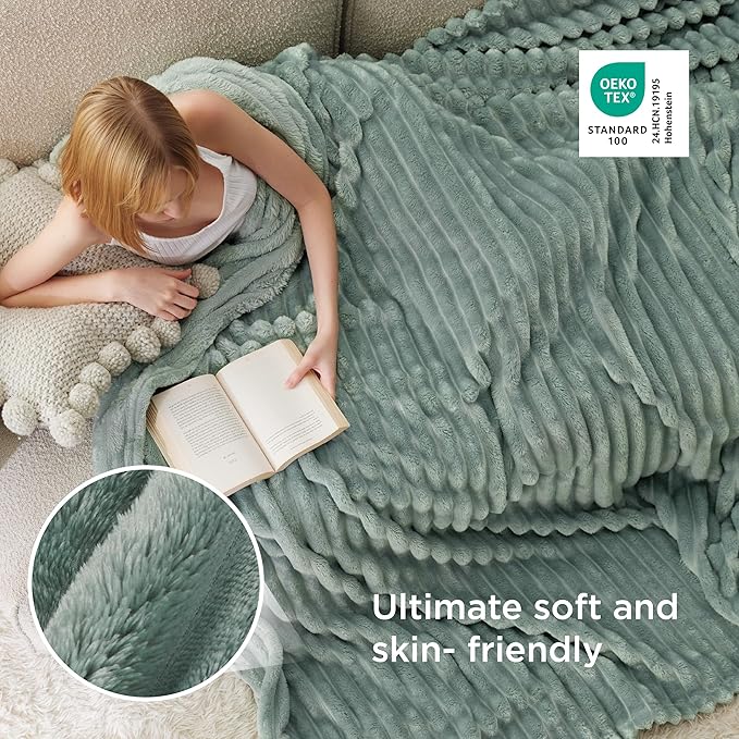Bedsure GentleSoft Large Fleece Blanket - Image 4