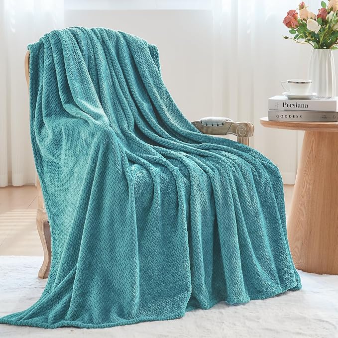 NEWCOSPLAY Super Soft Throw Blanket Dark Blue Premium Silky Flannel Fleece - Image 4