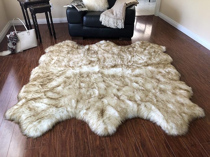 Free Shape Luxury Soft Fluffy Shag Area Rug Sexto 6 Pelts 6'x6', 180x180 cm by LAMBZYRUGS