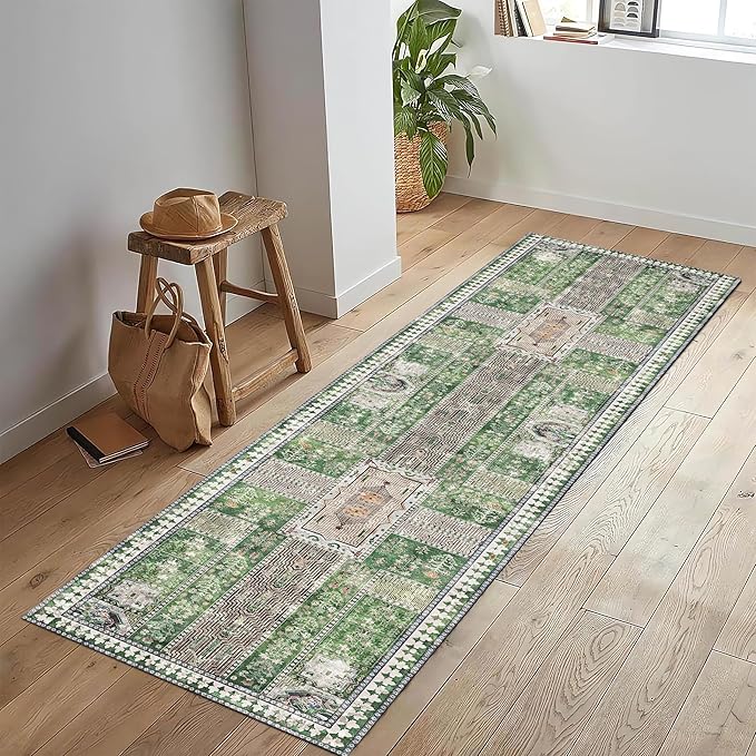 YARNSCAPE Vintage 2'6'' x 8' Washable Area Rug by YARNSCAPE