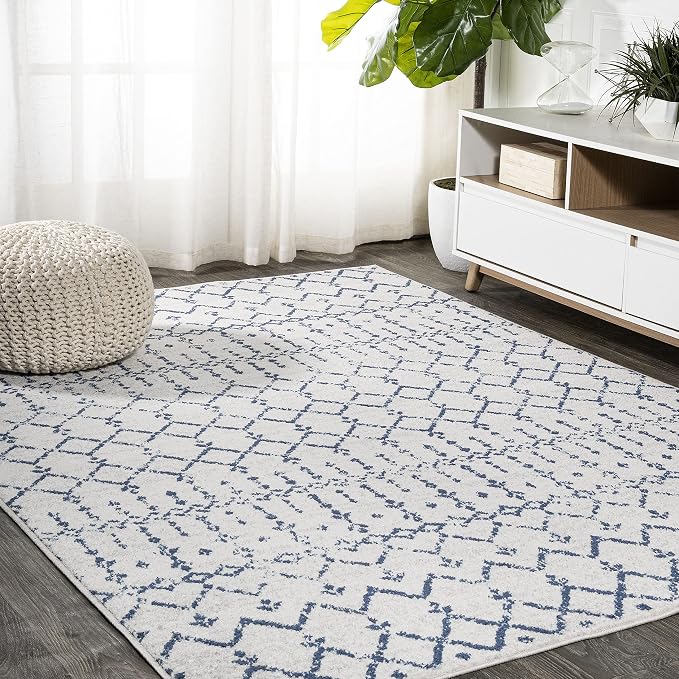 JONATHAN Y Boho Vintage Diamond Cream/Navy Indoor Area Rug 4X6 ft, Moroccan Hype by JONATHANY