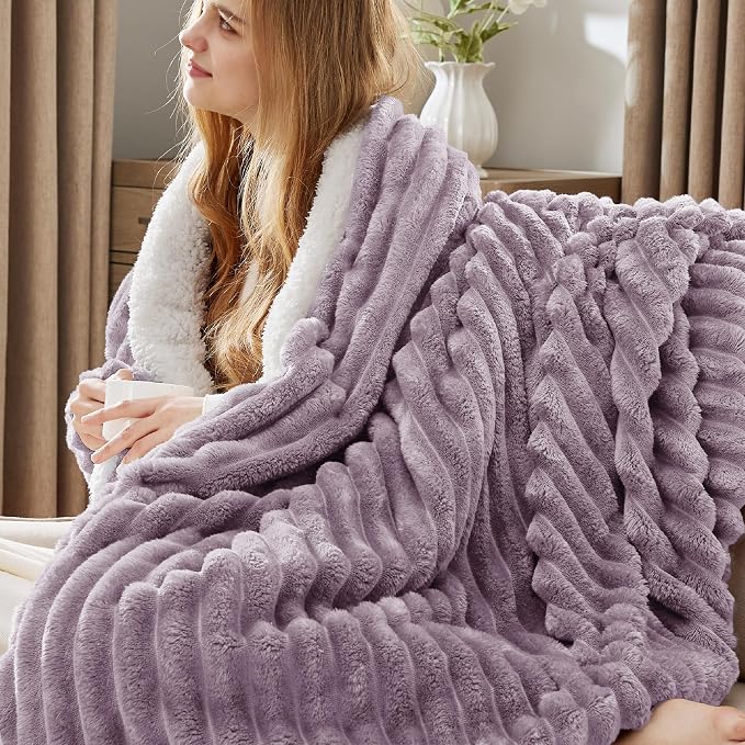 Bedsure Sherpa Throw Blanket for Couch - Image 2