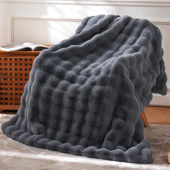 BENVWE Faux Fur Throw Blanket for Couch – Cozy Fuzzy Soft Plush Fluffy Thick by BENVWE