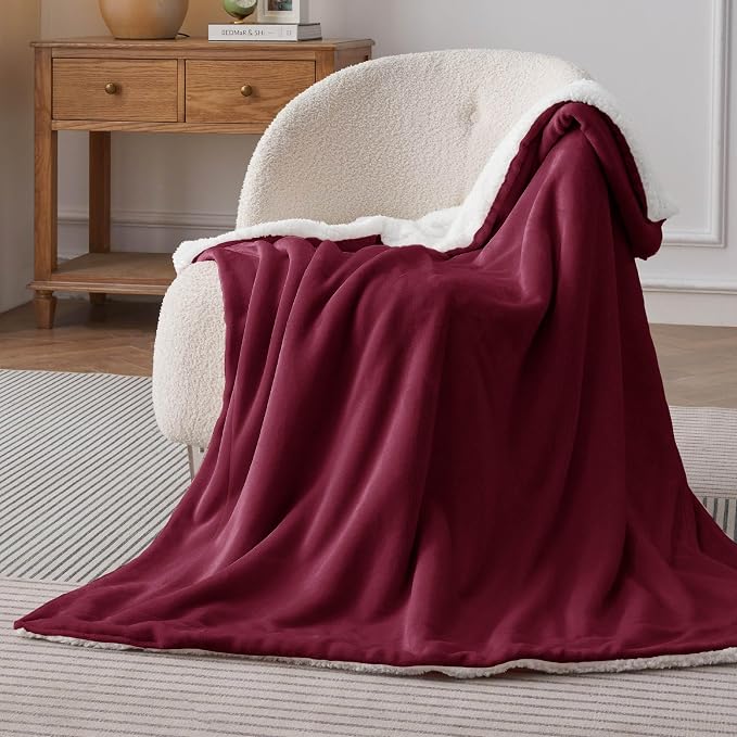 Bedsure GentleSoft Sherpa Fleece Twin Size Blanket - Image 3