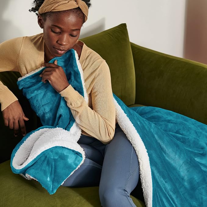 Bedsure GentleSoft Sherpa Fleece Throw Blanket - Image 6