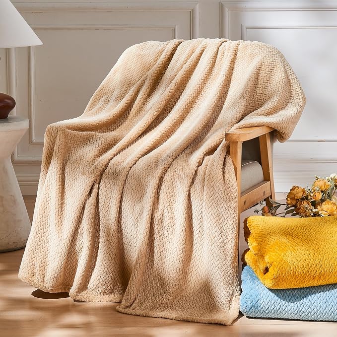 NEWCOSPLAY Super Soft Throw Blanket Brown Premium Silky Flannel Fleece Leaves - Image 2
