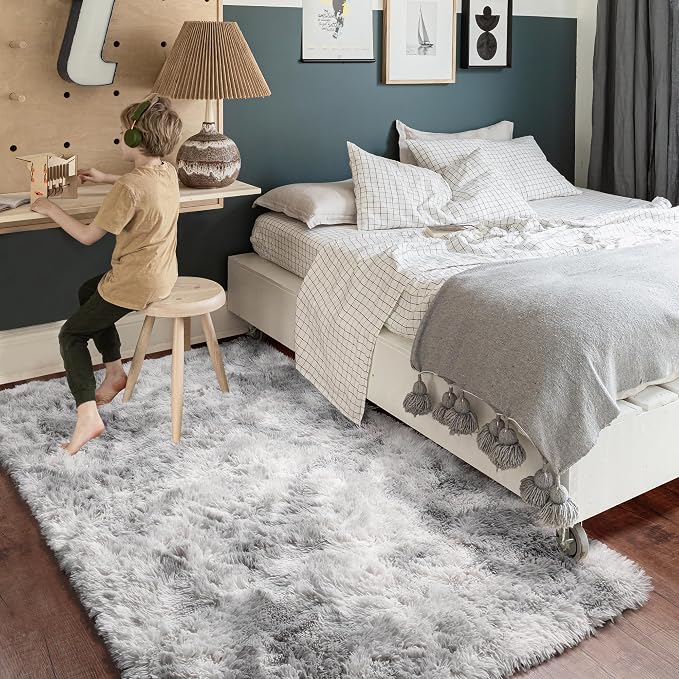 Amdrebio Tie-Dyed Light Grey Area Rugs - Image 3