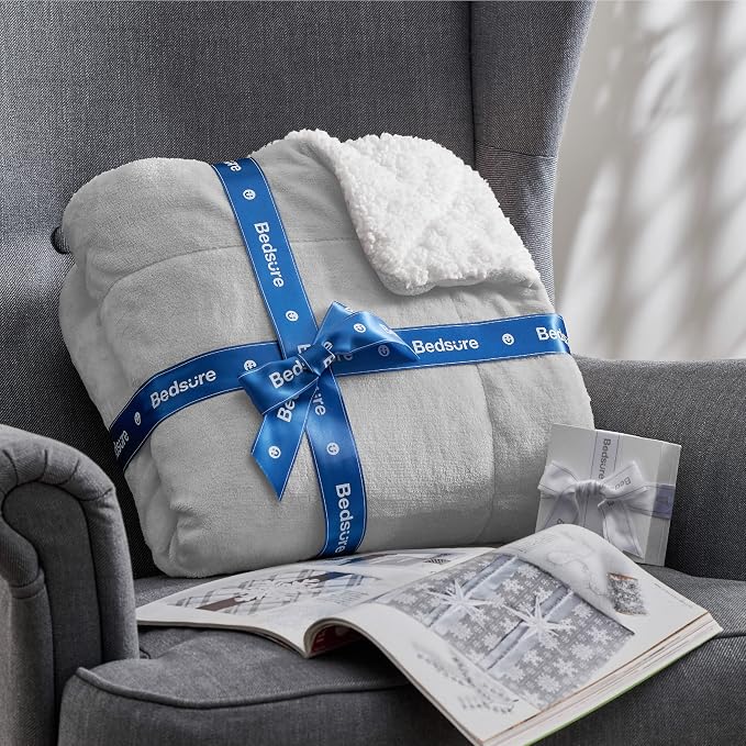 Bedsure GentleSoft Sherpa Fleece Throw Blanket - Image 8