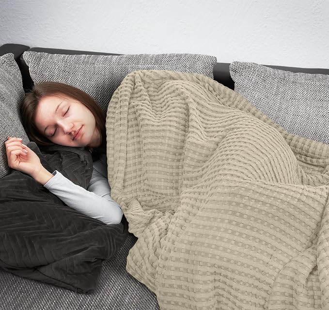 Utopia Bedding Khaki 100% Cotton Waffle Blanket 300 GSM Soft Lightweight - Image 9