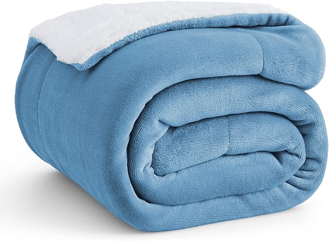 Bedsure GentleSoft Sherpa Fleece Twin Size Blanket by BEDSURE