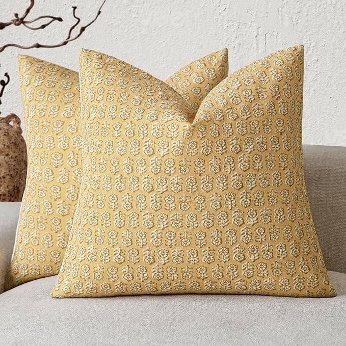 Foindtower Set of 2 Decorative Vintage Floral Print Throw Pillow Covers Neutral by Foindtower