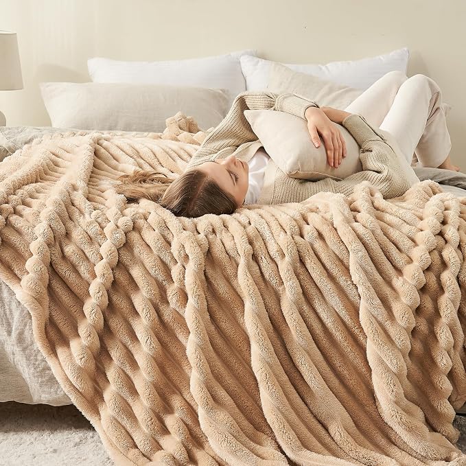 NEWCOSPLAY Super Soft Twin Blanket Brown Premium Silky Flannel Fleece 3D Ribbed - Image 4