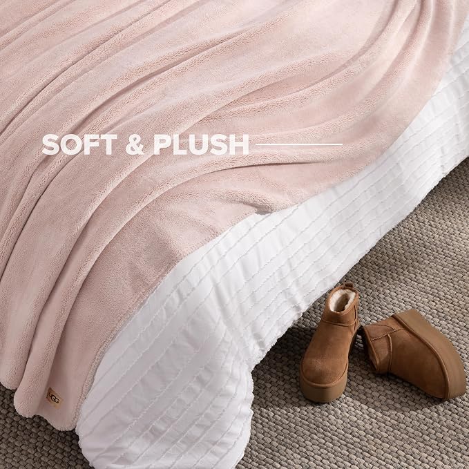 UGG Whitecap Full/Queen Blanket, Fleece Fluffy Blanket - Image 6