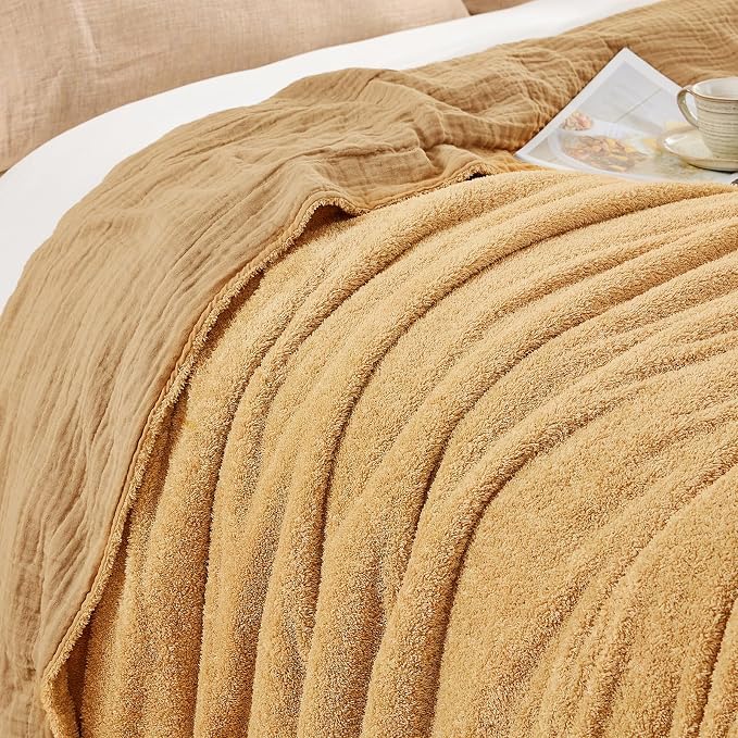 EMME Muslin and Fleece Throw Blanket Reversible - Image 7