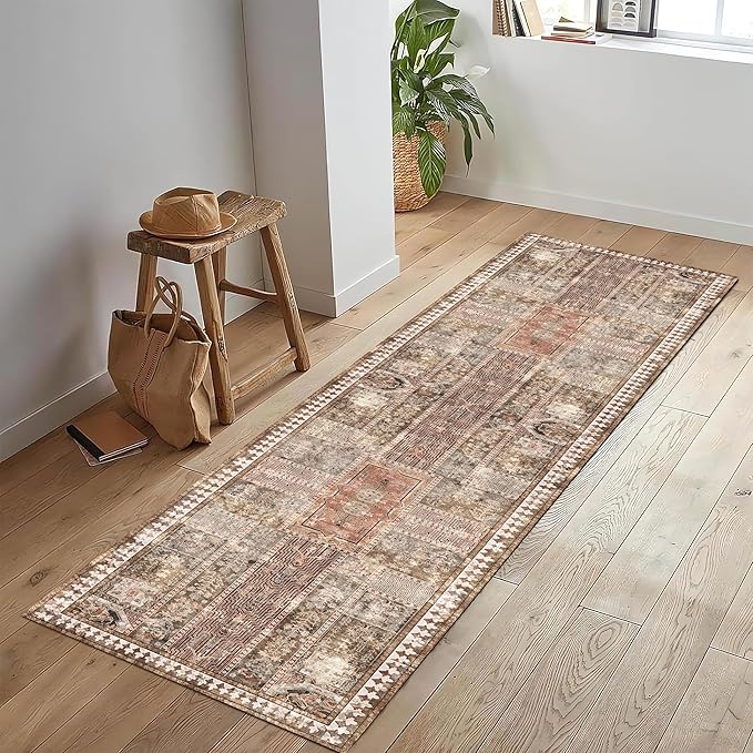 YARNSCAPE Vintage 2'6'' x 8' Washable Area Rug by YARNSCAPE