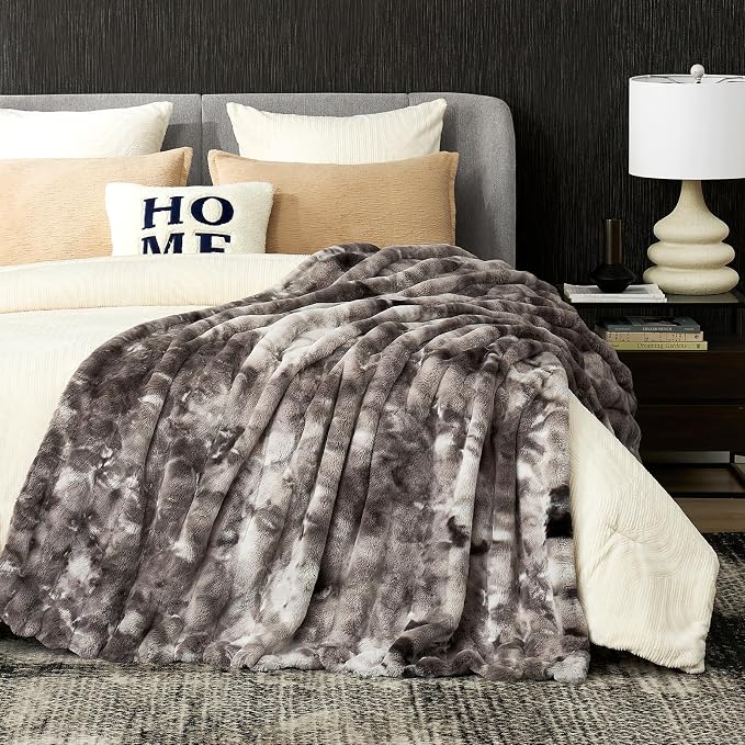 Cozy Bliss Deluxe Striped Rabbit Faux Fur Throw Blanket, Soft Fluffy Warm Plush - Image 6