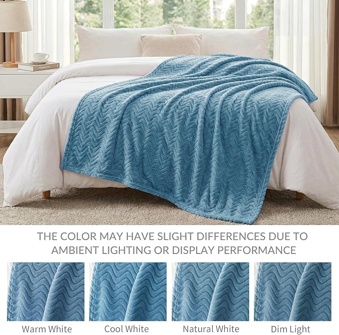 Exclusivo Mezcla Soft Fleece Throw Blanket - Image 5