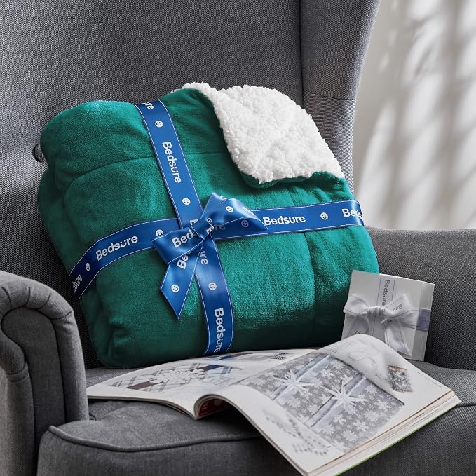 Bedsure GentleSoft Sherpa Fleece Throw Blanket - Image 8
