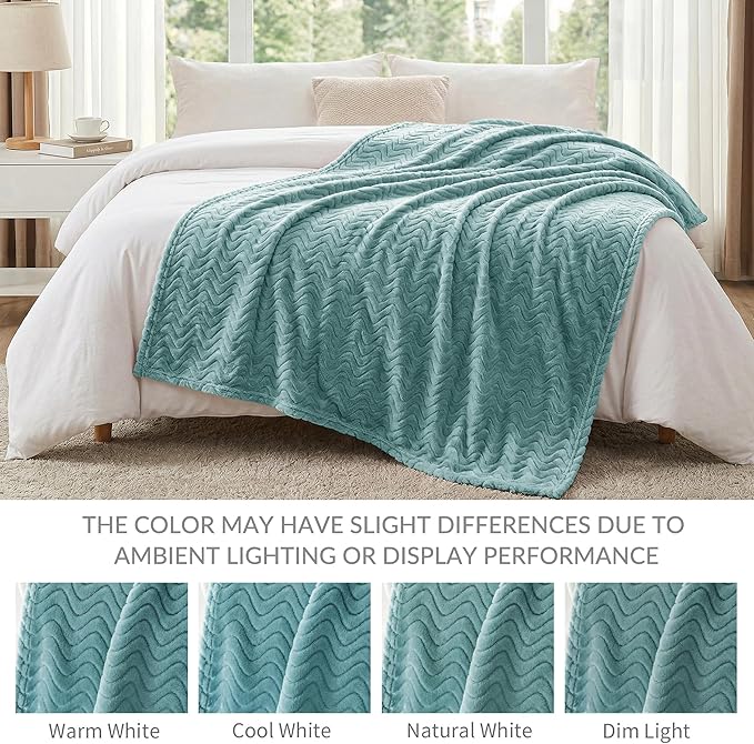Exclusivo Mezcla Twin Blanket for Bed, Cozy Lightweight Fleece Blankets for All - Image 5