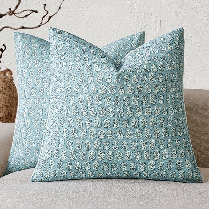 Foindtower Set of 2 Decorative Vintage Floral Print Throw Pillow Covers Neutral by Foindtower