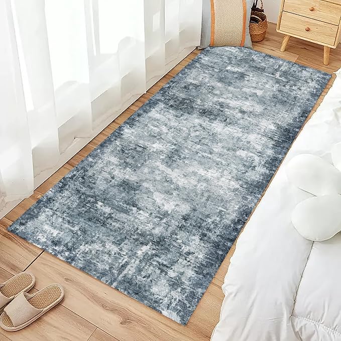 YARNSCAPE 2'6'' x 8' Washable Area Rug - Image 2