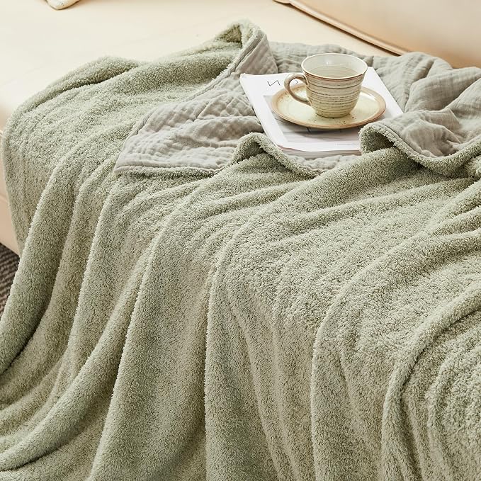 EMME Muslin and Fleece Queen Blanket Reversible - Image 6