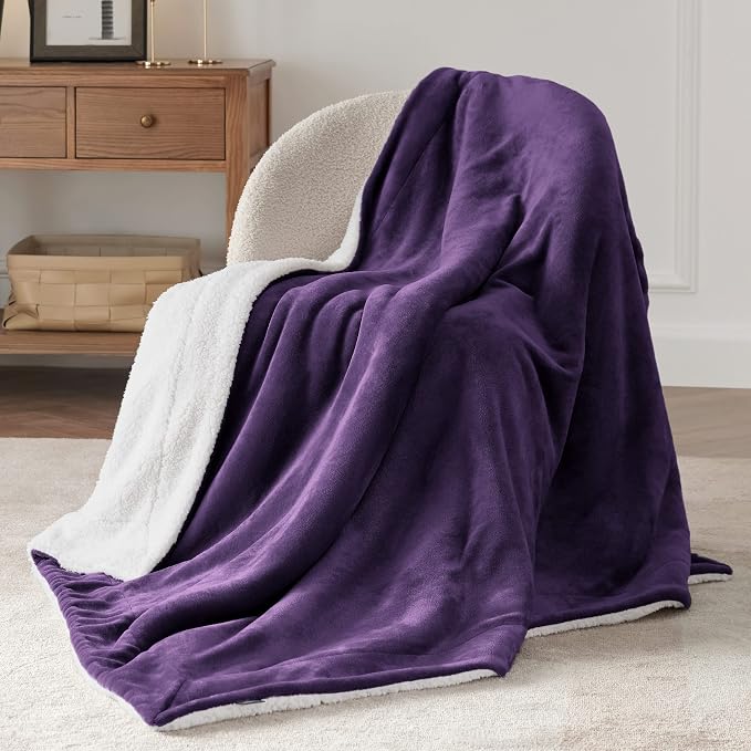 Bedsure GentleSoft Sherpa Fleece Twin Size Blanket - Image 3