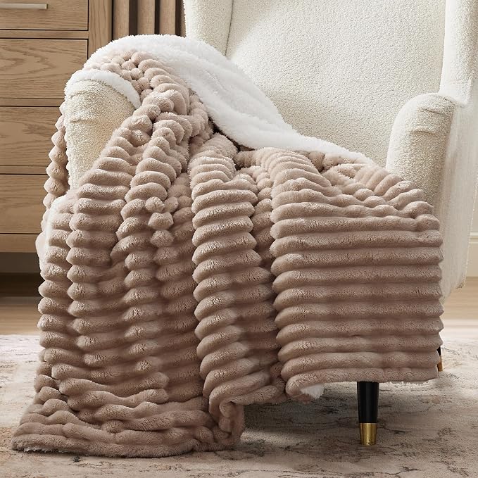 Bedsure Sherpa Throw Blanket for Couch by BEDSURE