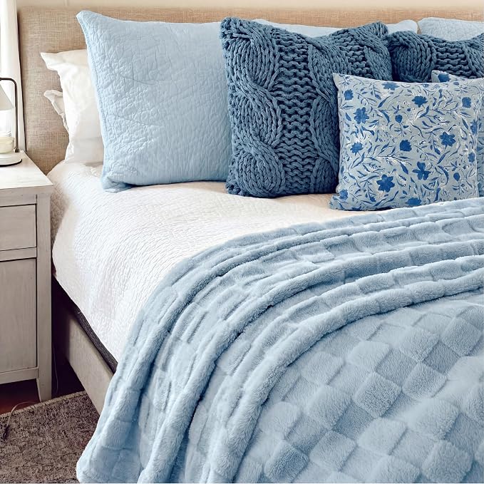 Bedsure GentleSoft Twin Blanket - Image 5